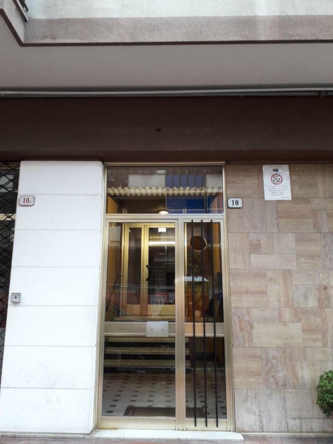 Carso 10 Apartment Ventimiglia Bagian luar foto